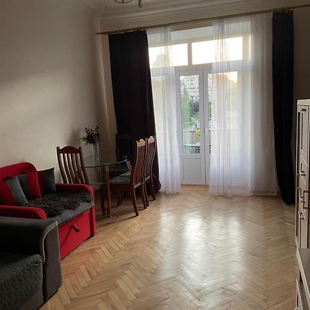 Freddies Apartment Kiev Luaran gambar